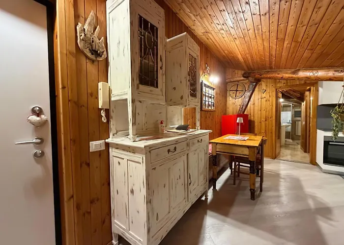 Graziosa Mansarda Rustica - Cir Vda 0038